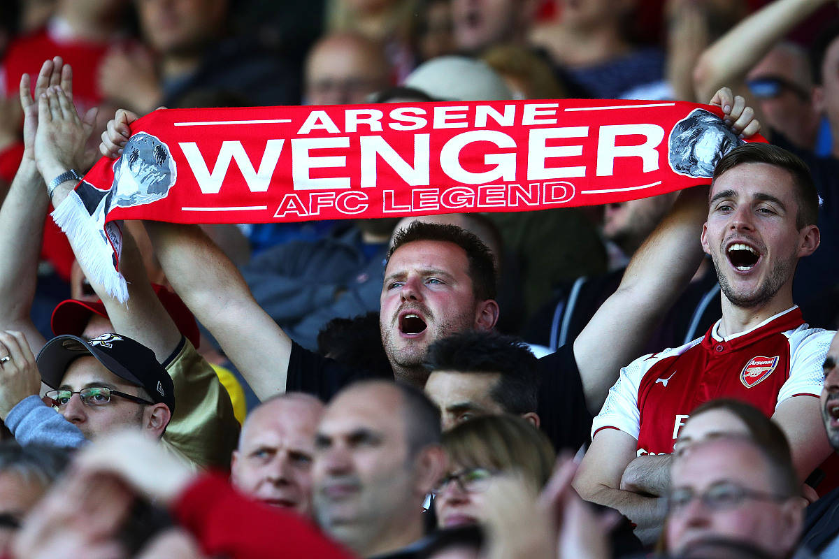 j9九游会包含布莱顿训练开放日，集结日遗憾出局引观众欢呼，亚洲杯在即，轮换策略被讨论的词条